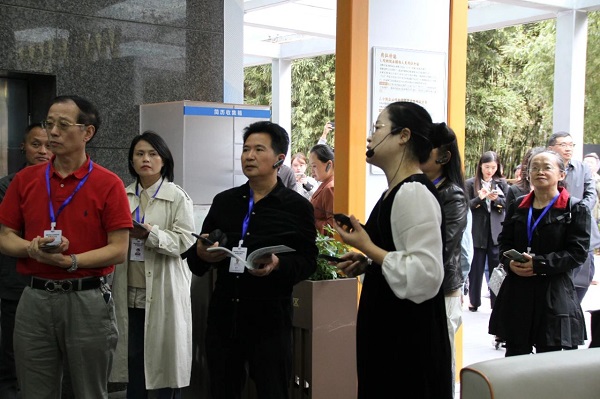 再獲點(diǎn)贊! 成都市委辦公廳、市政府辦公廳和市人社局相關(guān)領(lǐng)導(dǎo)一行參訪由瑞方人力打造的全市首個就業(yè)小站 第3張 再獲點(diǎn)贊! 成都市委辦公廳、市政府辦公廳和市人社局相關(guān)領(lǐng)導(dǎo)一行參訪由瑞方人力打造的全市首個就業(yè)小站 第3張